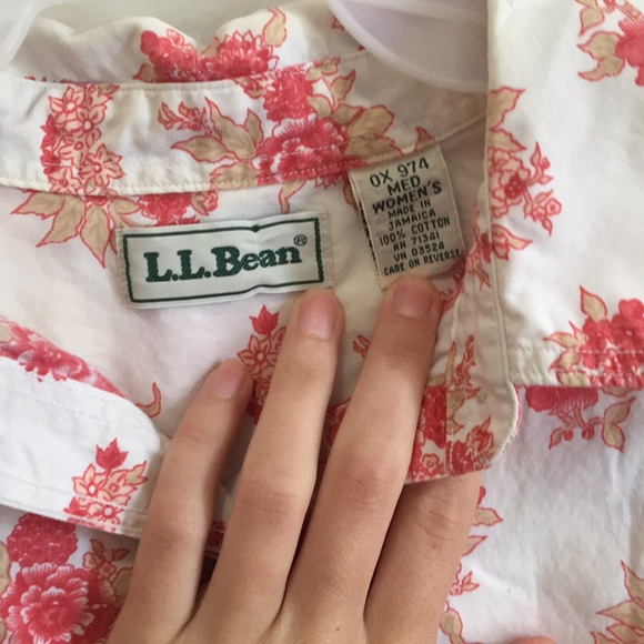 Floral button down - Picture 4 of 4